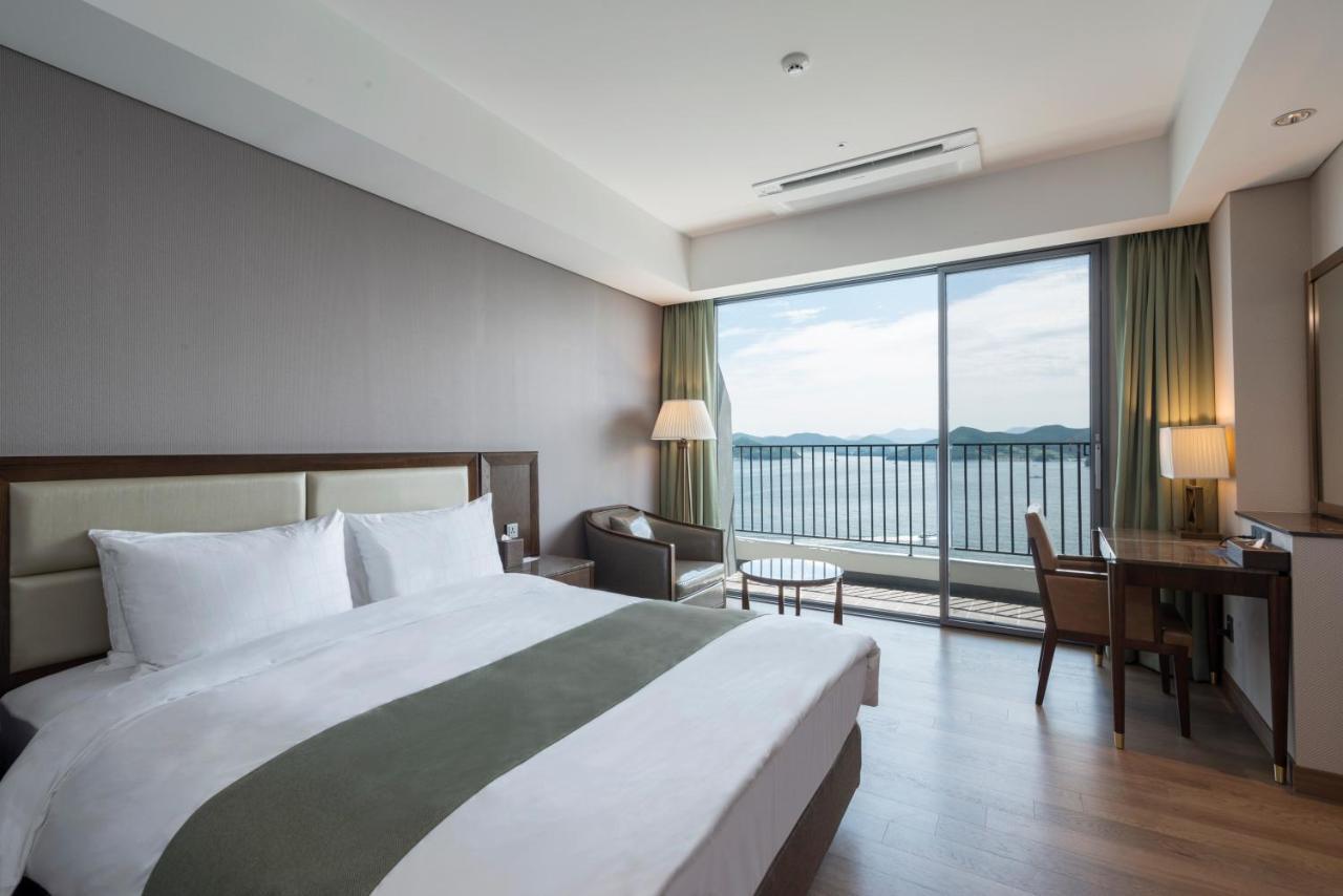 Stanford Hotel&Resort Tongyeong Habitación foto