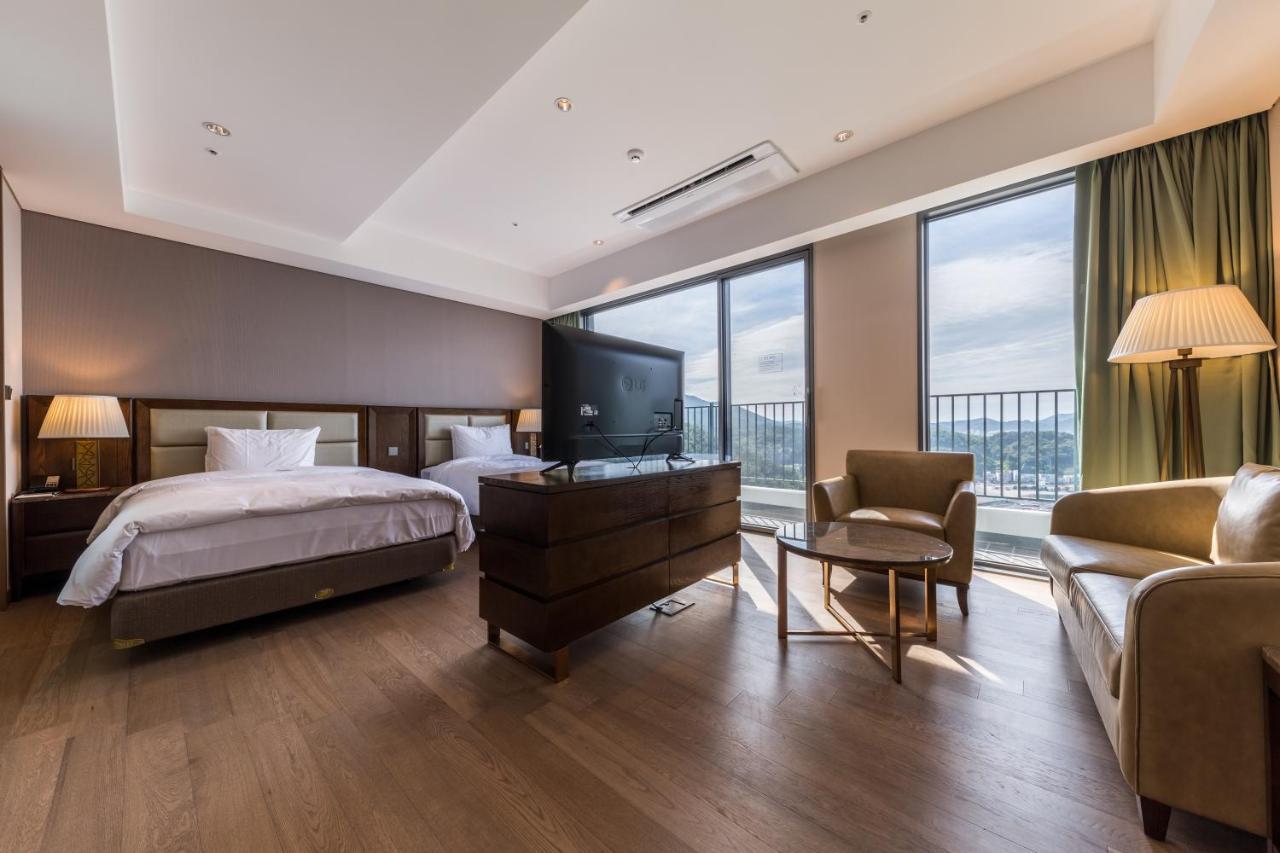 Stanford Hotel&Resort Tongyeong Habitación foto